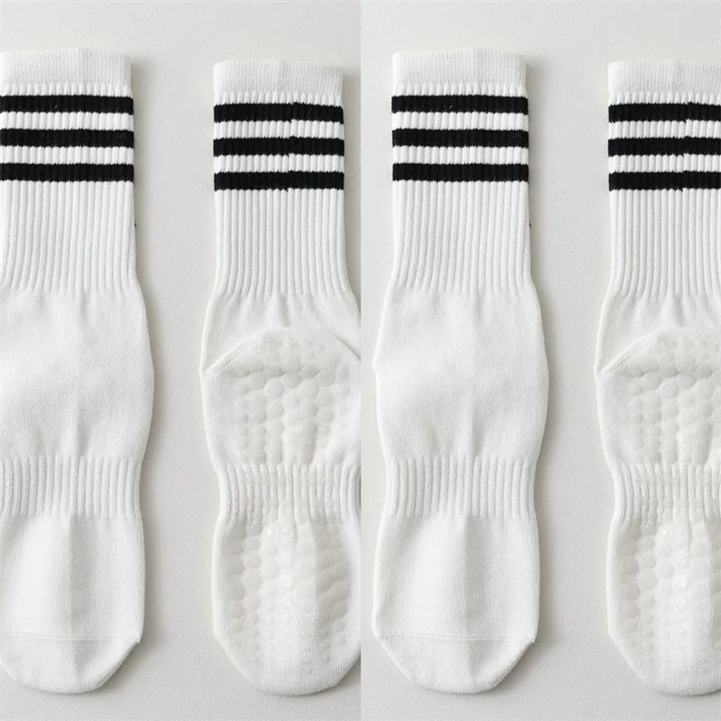 Hawecc | Indoor Mid-Calf Socks for Women with Grip and Split Toe