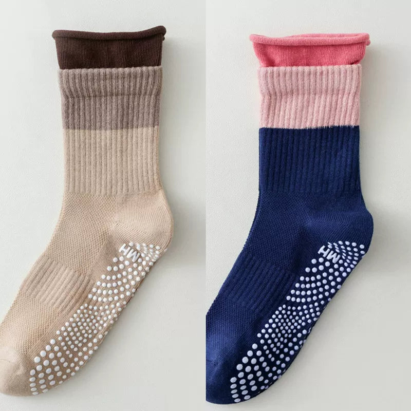 Hawecc | Non-Slip Split-Toe Mid-Calf Socks for Floor Workouts