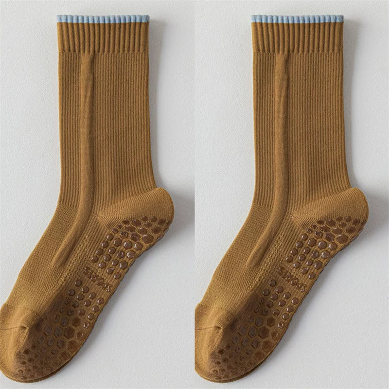 Hawecc | Indoor Yoga and Pilates Socks with Split-Toe