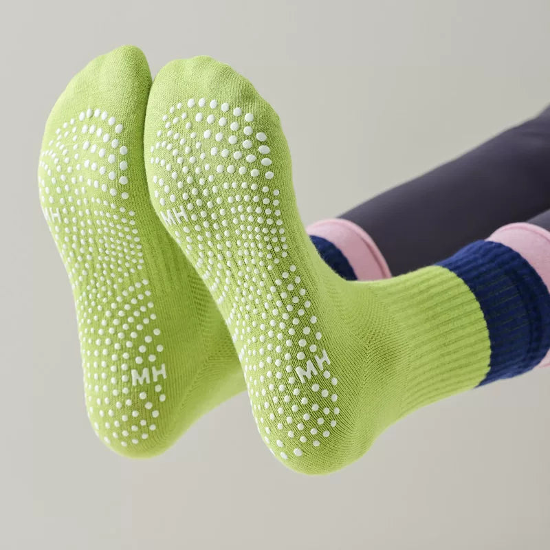 Hawecc | Non-Slip Split-Toe Mid-Calf Socks for Floor Workouts