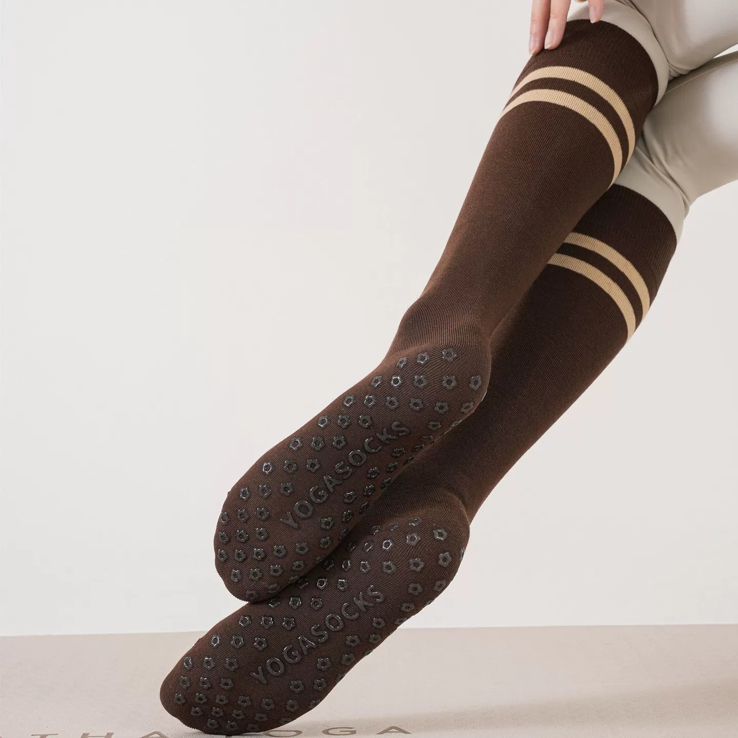Hawecc | Professional Mid-Calf Split-Toe Yoga Socks