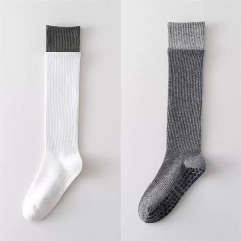 Hawecc | Indoor Split-Toe Yoga Socks for Women