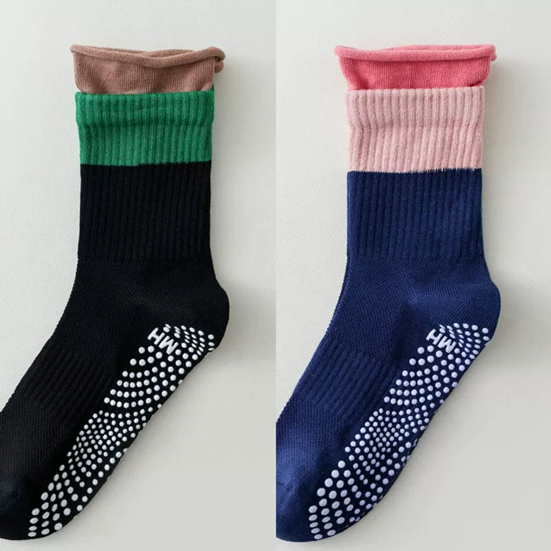 Hawecc | Non-Slip Split-Toe Mid-Calf Socks for Floor Workouts