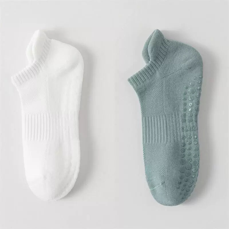 Hawecc | Women’s Mid-Calf Non-Slip Pilates and Yoga Socks