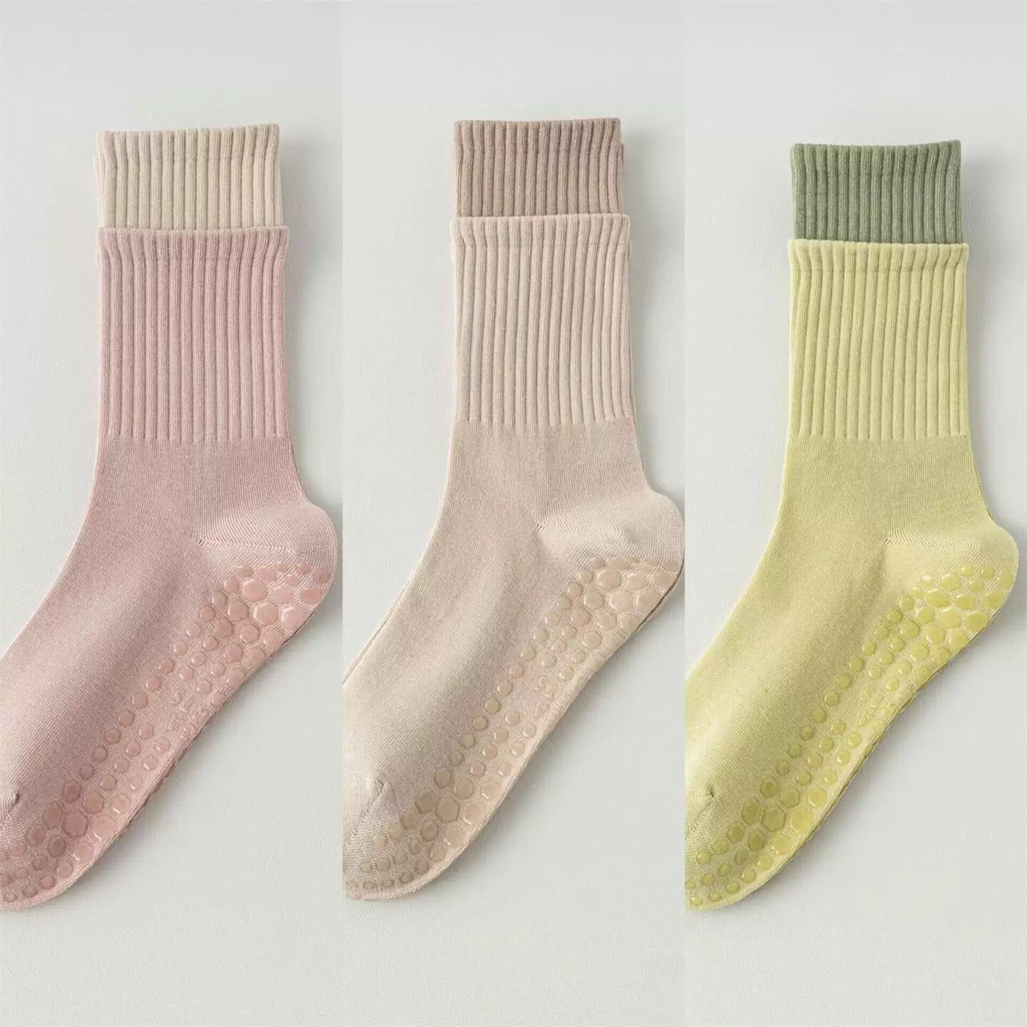 Hawecc | Women’s Non-Slip Split-Toe Socks for Pilates and Yoga