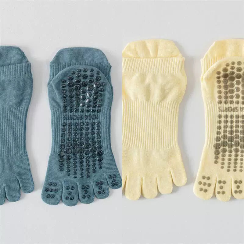 Hawecc | Indoor Fitness Socks with Split-Toe and Grip