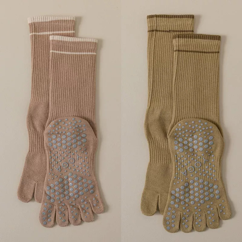 Hawecc | Women’s Split-Toe Grip Socks for Home and Studio