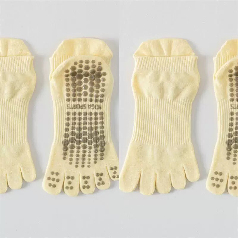 Hawecc | Indoor Fitness Socks with Split-Toe and Grip