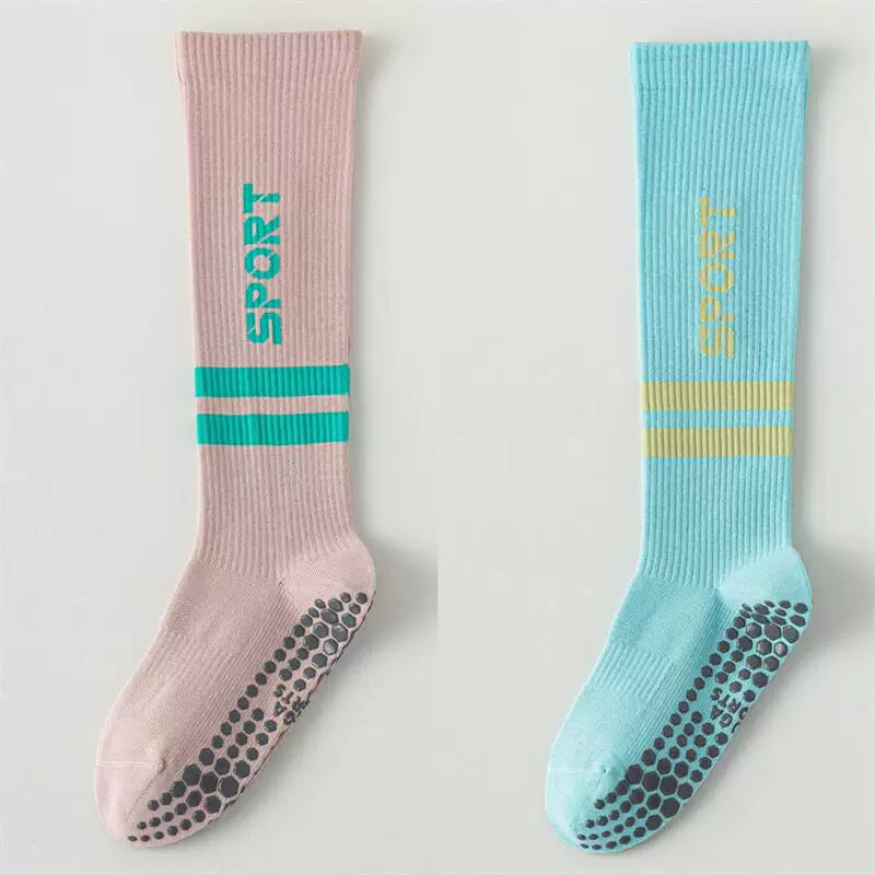 Hawecc | Indoor Mid-Calf Split-Toe Yoga Socks
