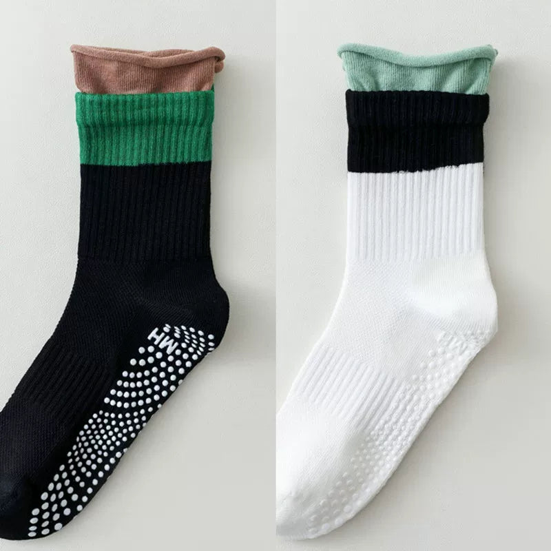 Hawecc | Non-Slip Split-Toe Mid-Calf Socks for Floor Workouts