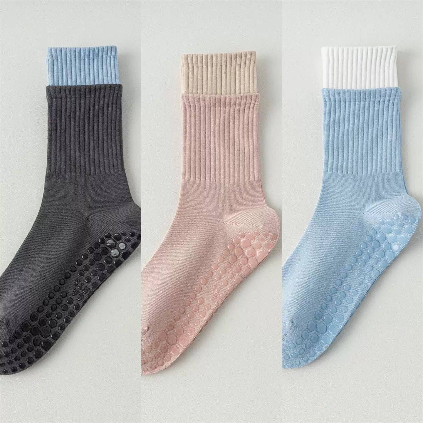 Hawecc | Women’s Non-Slip Split-Toe Socks for Pilates and Yoga