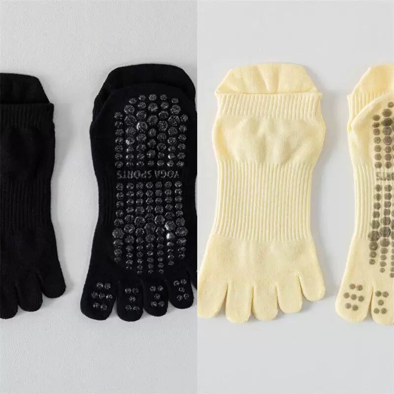 Hawecc | Indoor Fitness Socks with Split-Toe and Grip