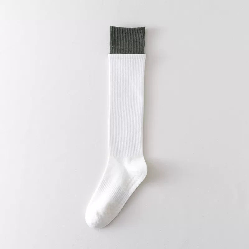 Hawecc | Indoor Split-Toe Yoga Socks for Women