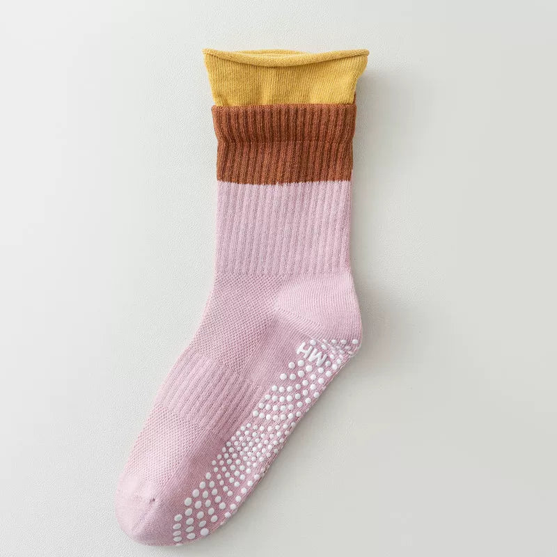 Hawecc | Non-Slip Split-Toe Mid-Calf Socks for Floor Workouts