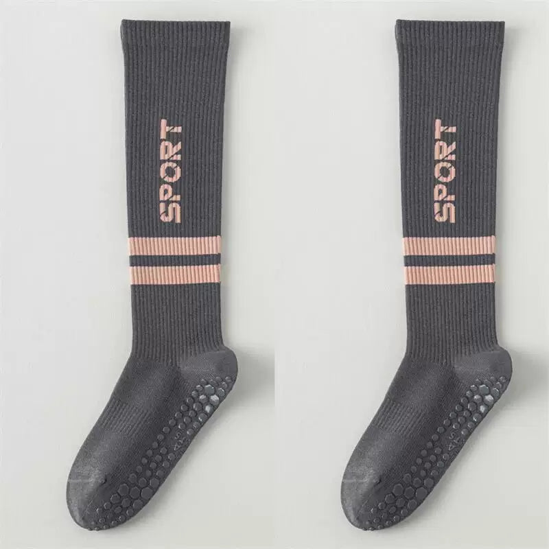 Hawecc | Indoor Mid-Calf Split-Toe Yoga Socks