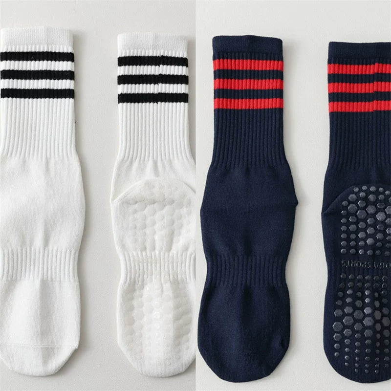 Hawecc | Indoor Mid-Calf Socks for Women with Grip and Split Toe