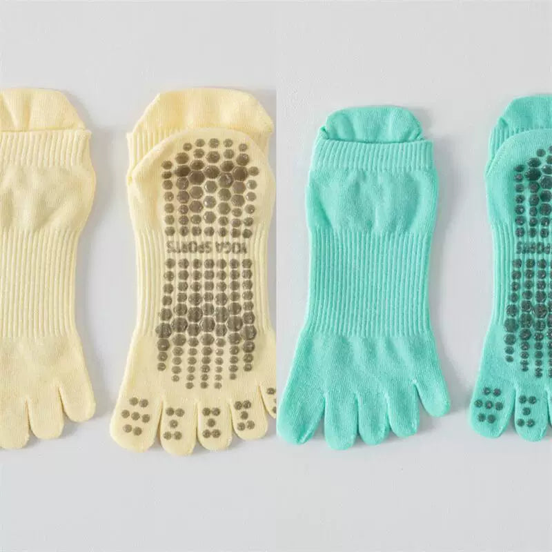 Hawecc | Indoor Fitness Socks with Split-Toe and Grip