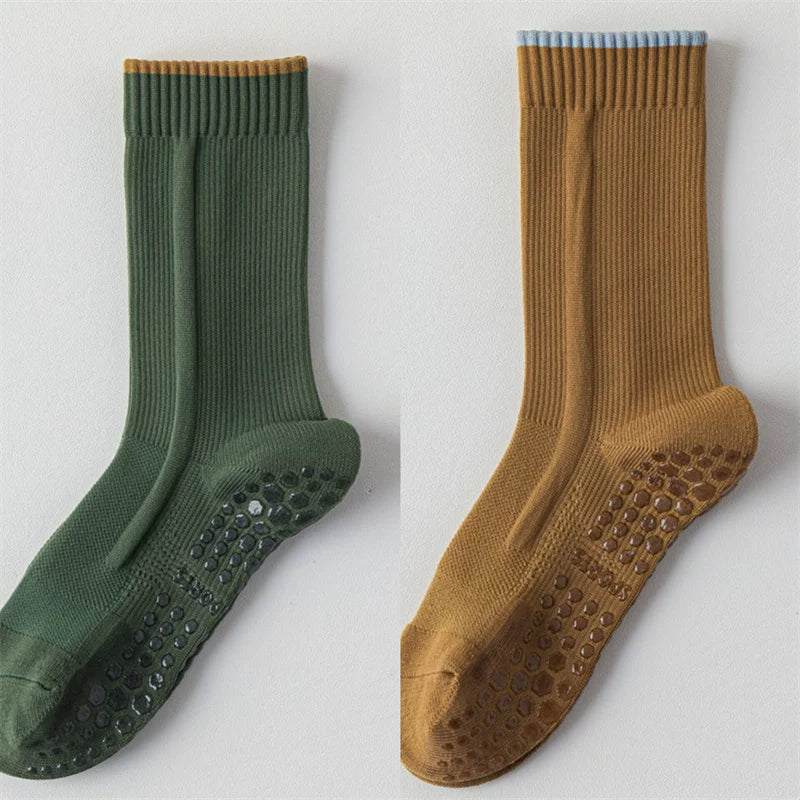 Hawecc | Indoor Yoga and Pilates Socks with Split-Toe