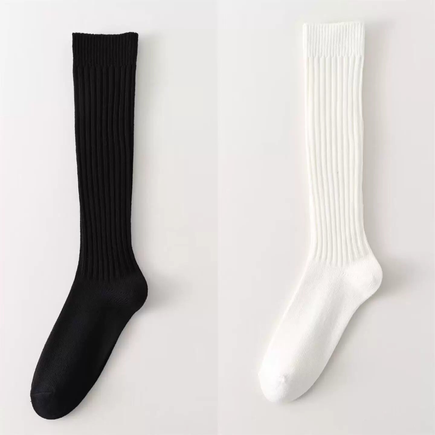 Hawecc | Split-Toe Indoor Fitness Socks for Women  Description