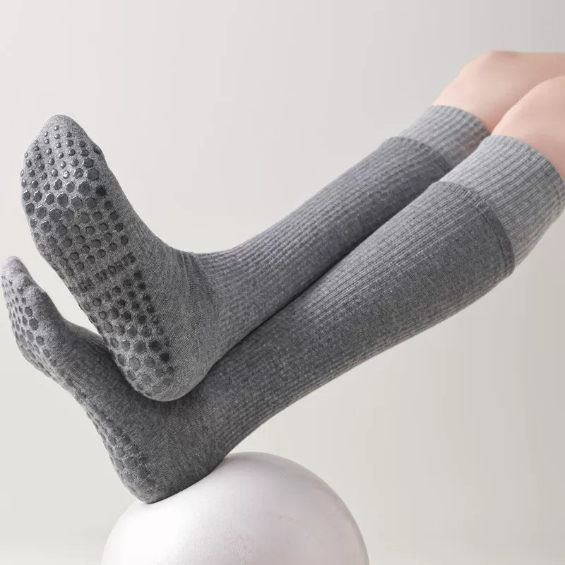 Hawecc | Indoor Split-Toe Yoga Socks for Women