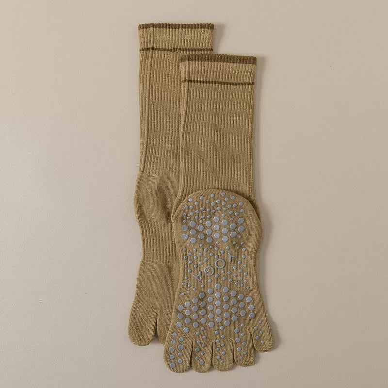 Hawecc | Women’s Split-Toe Grip Socks for Home and Studio