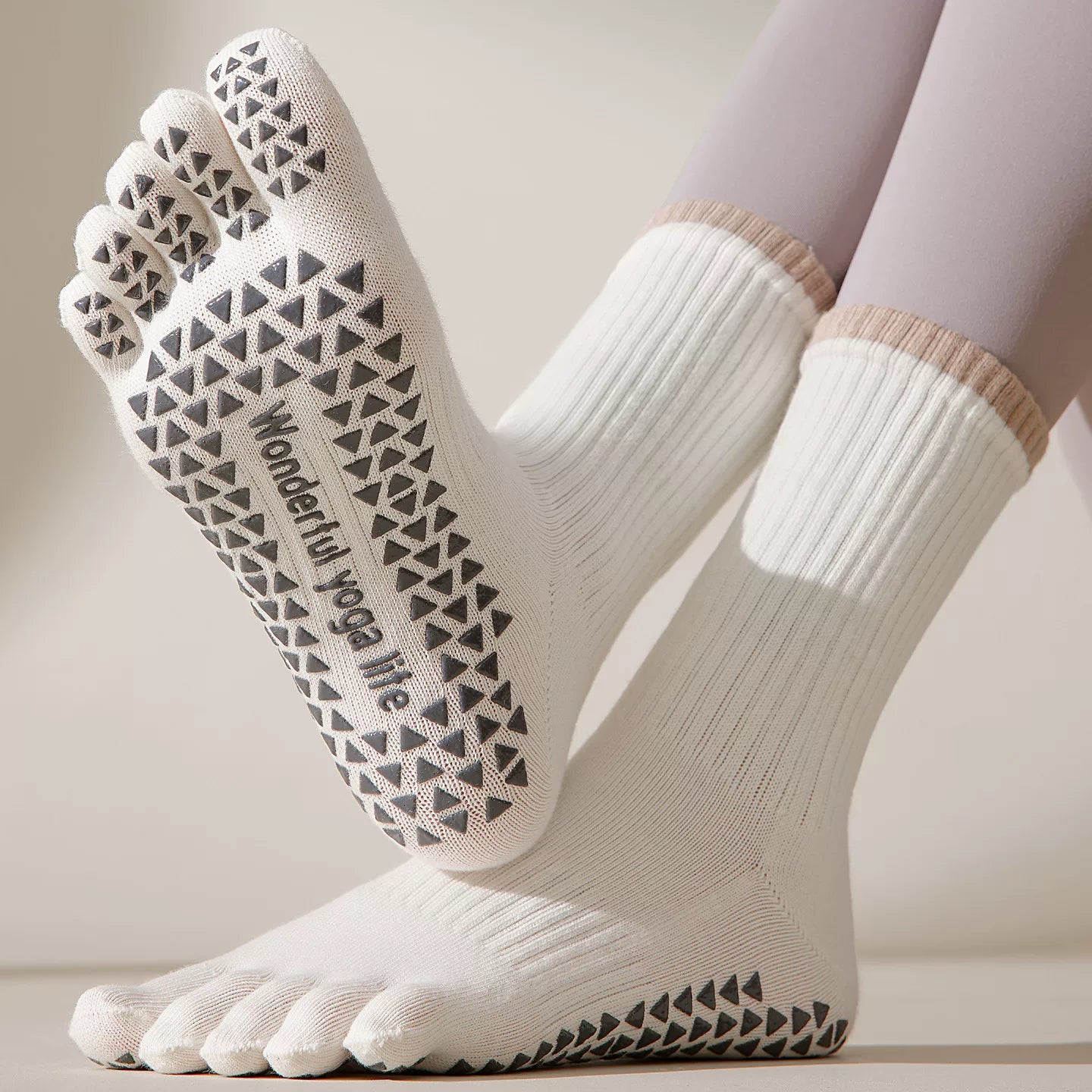 Hawecc | Women’s Indoor Fitness Socks with Split Toe