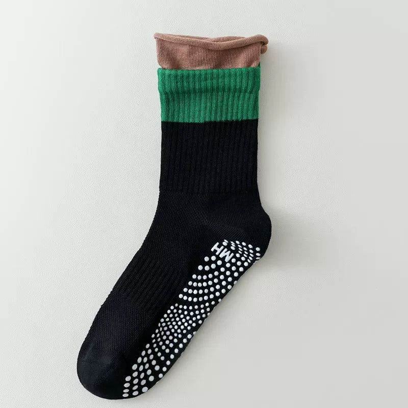 Hawecc | Non-Slip Split-Toe Mid-Calf Socks for Floor Workouts