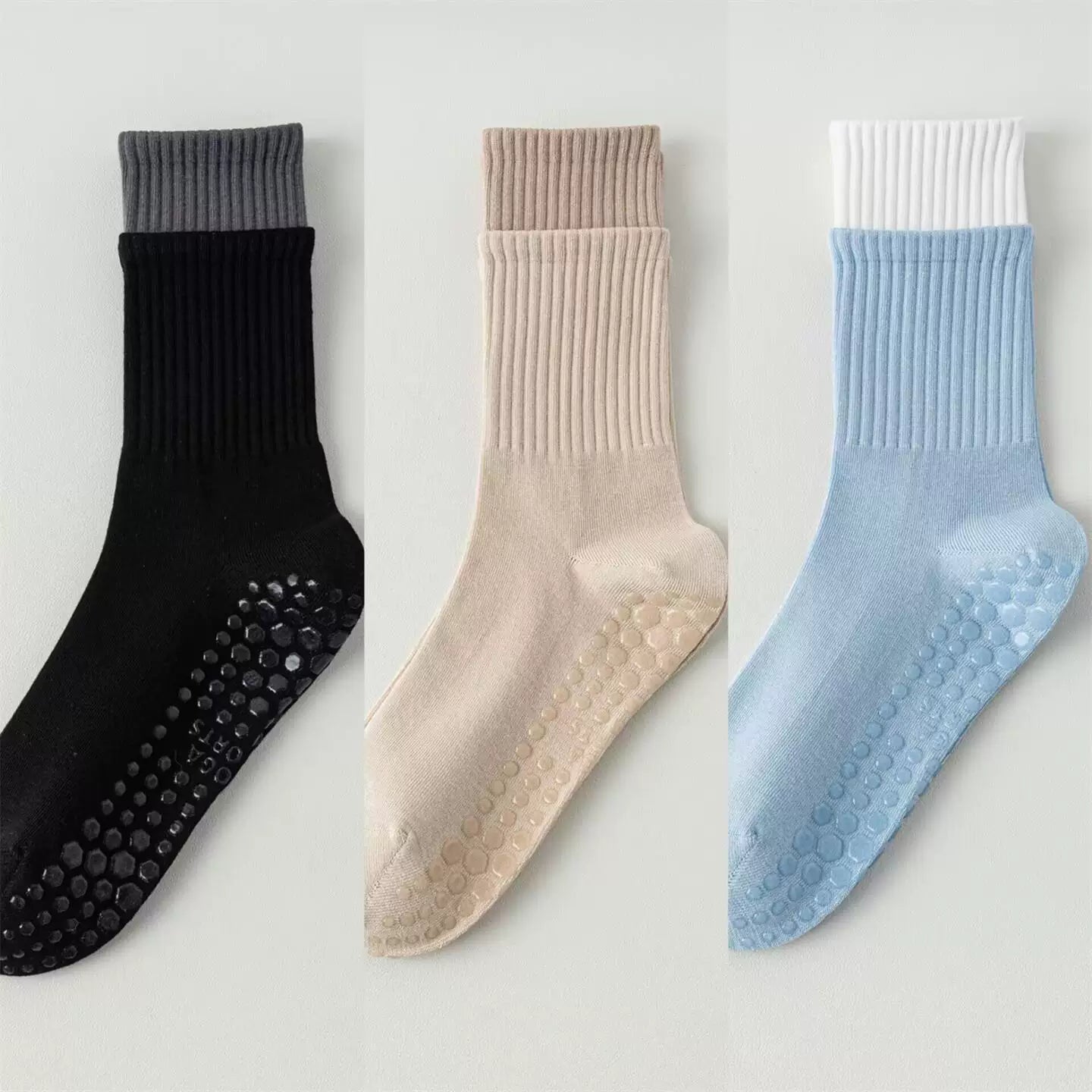 Hawecc | Women’s Non-Slip Split-Toe Socks for Pilates and Yoga