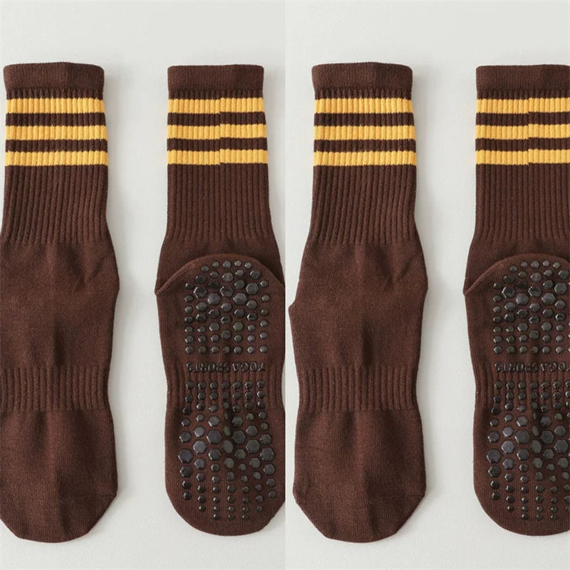 Hawecc | Indoor Mid-Calf Socks for Women with Grip and Split Toe