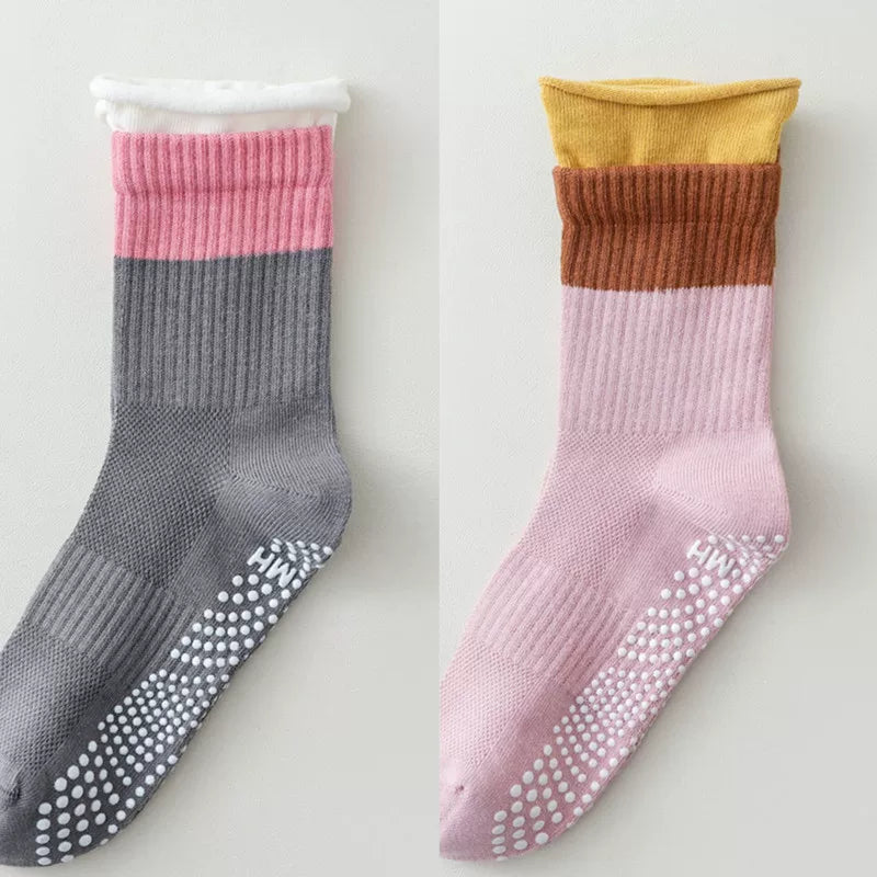 Hawecc | Non-Slip Split-Toe Mid-Calf Socks for Floor Workouts