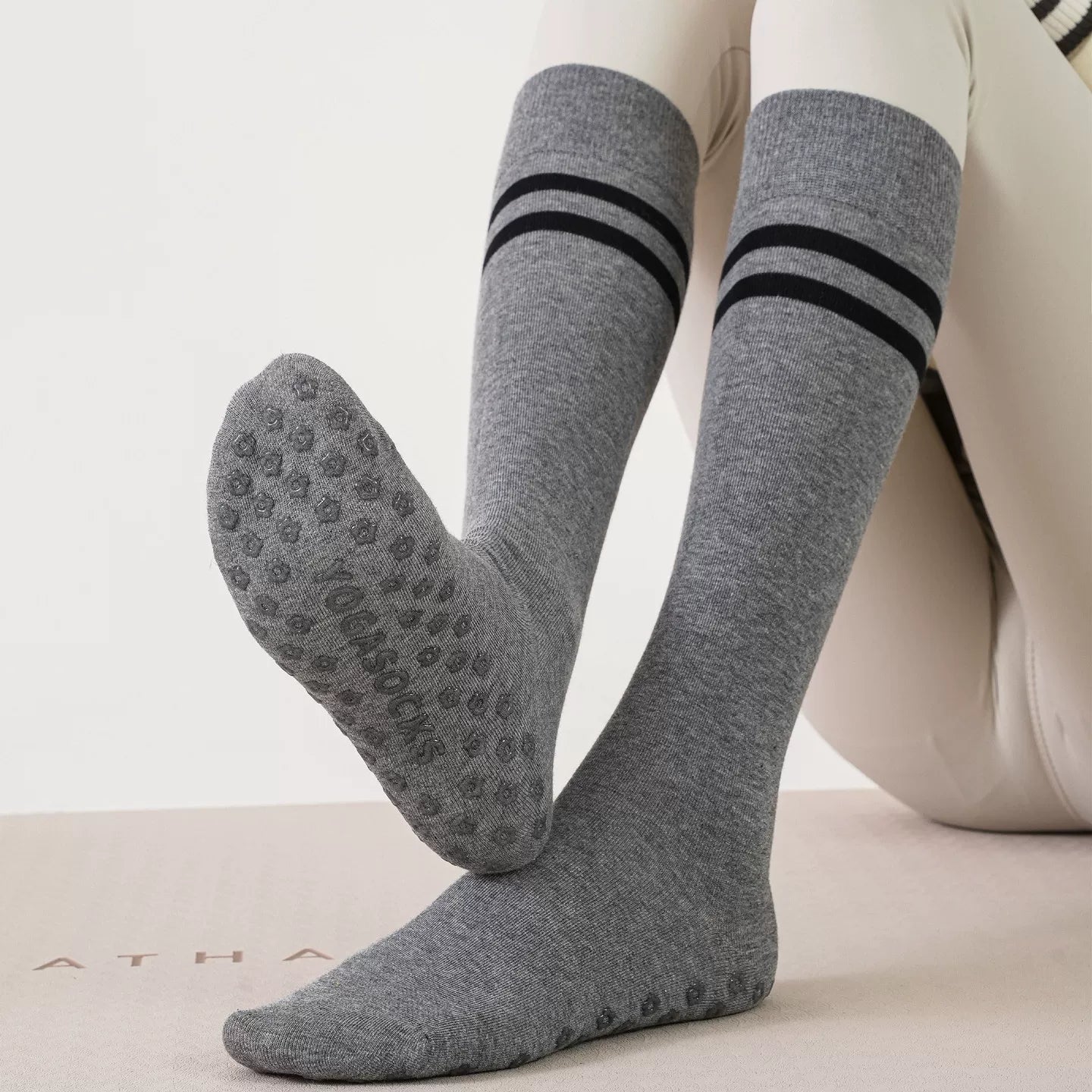 Hawecc | Professional Mid-Calf Split-Toe Yoga Socks