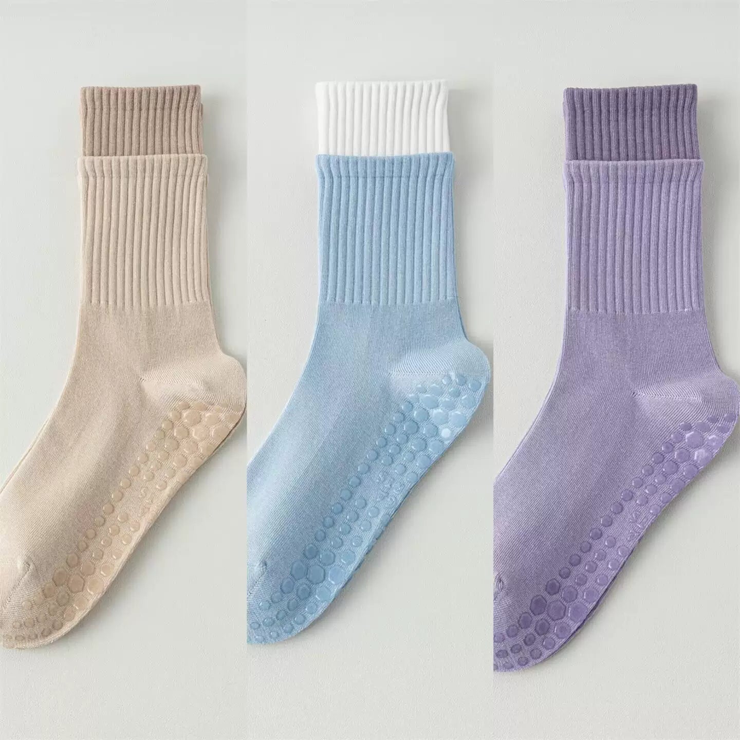 Hawecc | Women’s Non-Slip Split-Toe Socks for Pilates and Yoga