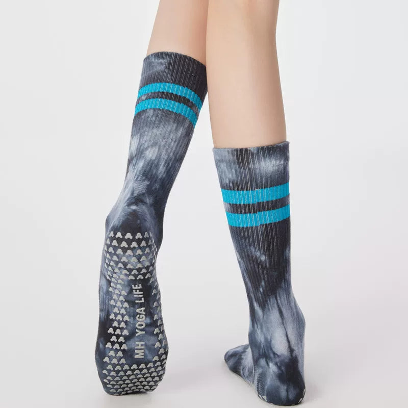 Hawecc | Split-Toe Mid-Calf Socks for Balanced Footing