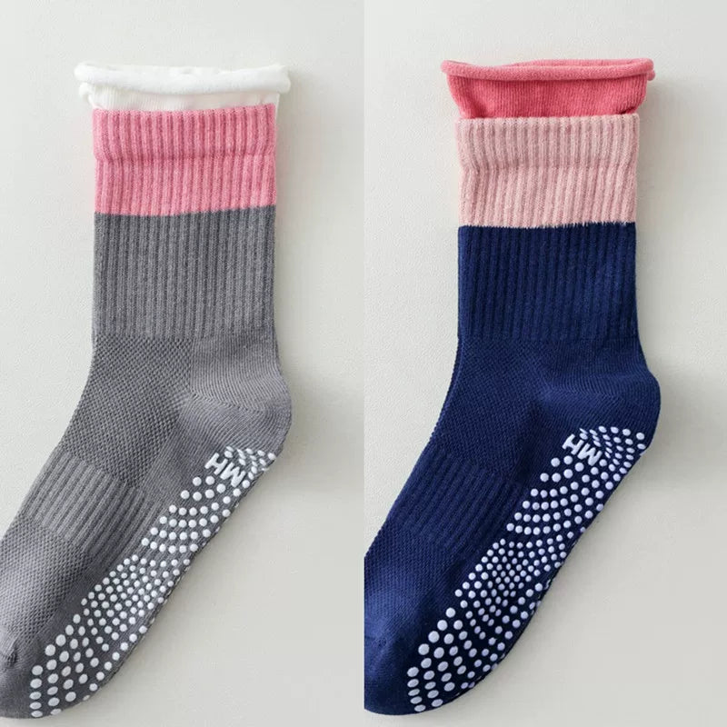 Hawecc | Non-Slip Split-Toe Mid-Calf Socks for Floor Workouts