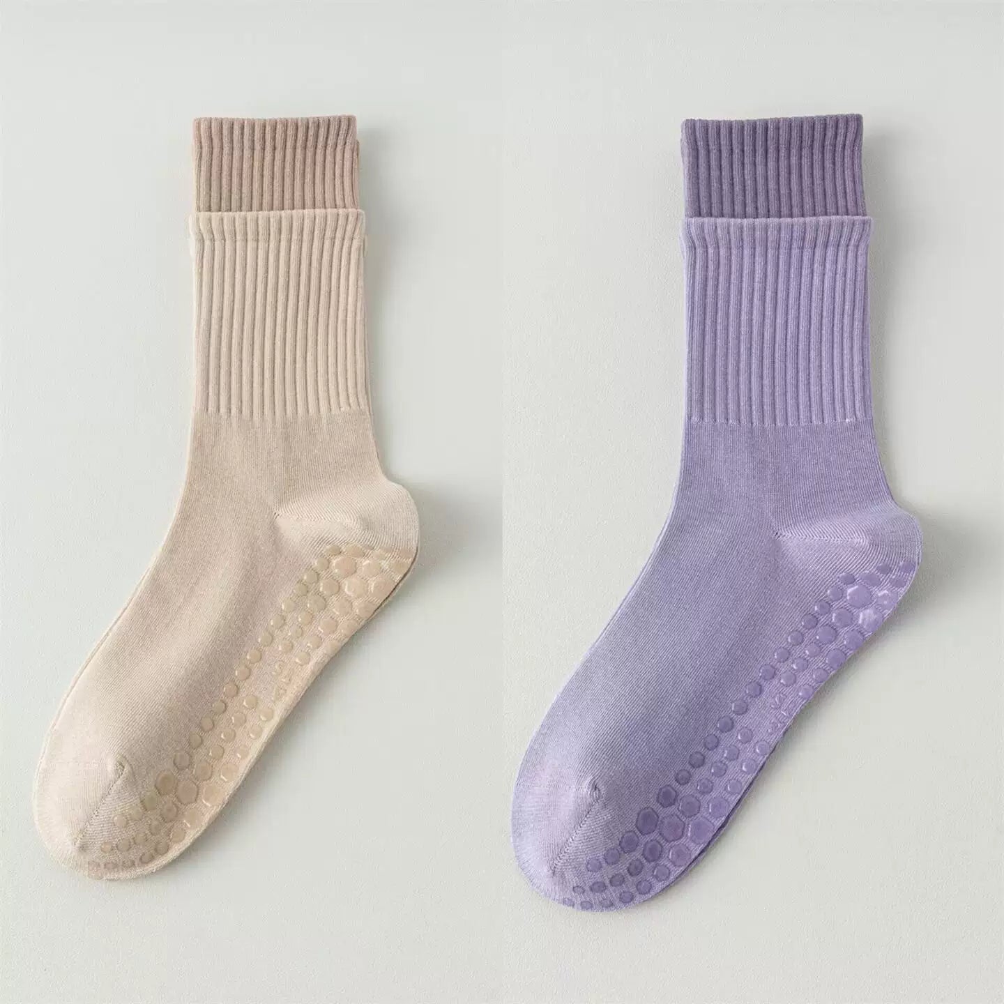 Hawecc | Women’s Non-Slip Split-Toe Socks for Pilates and Yoga