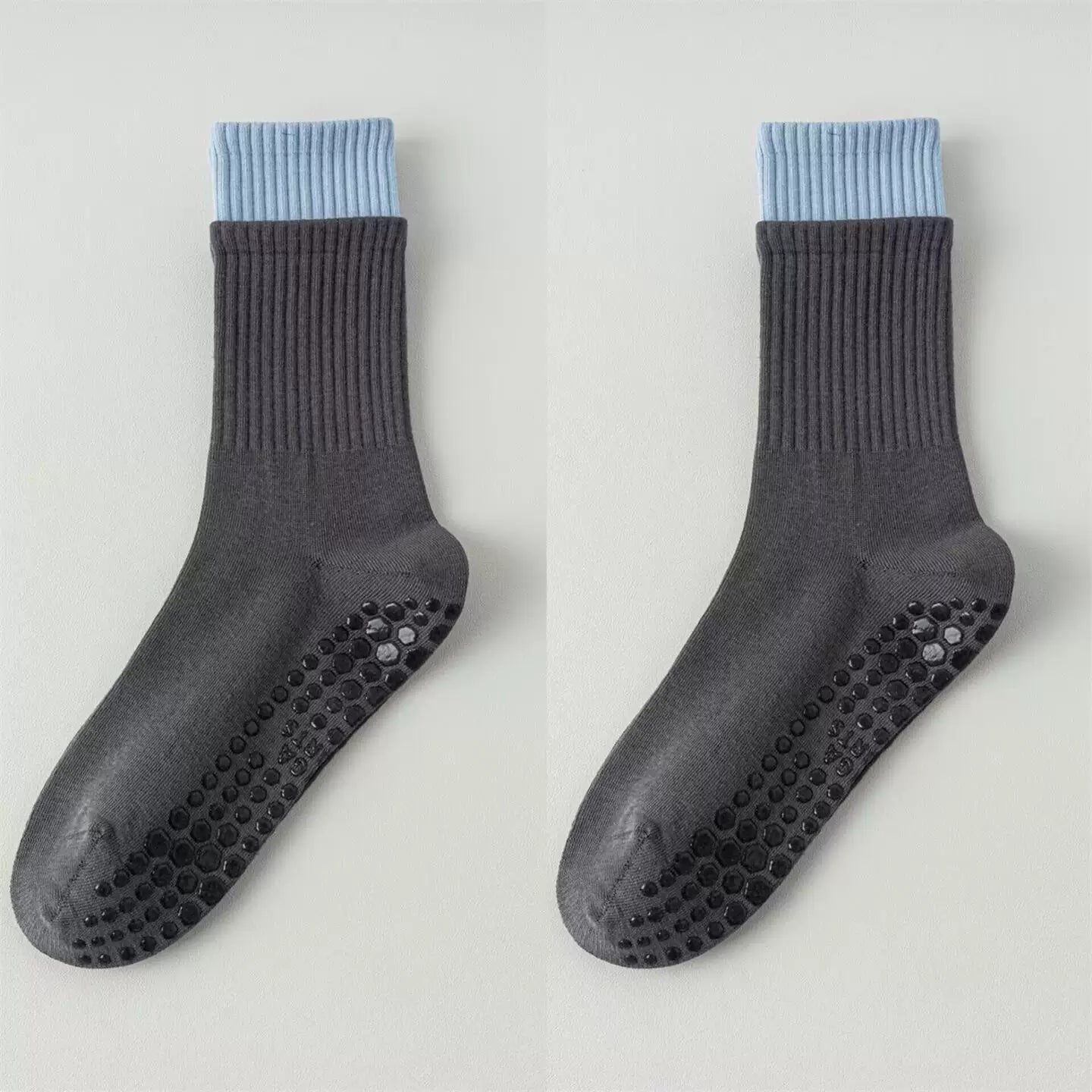 Hawecc | Women’s Non-Slip Split-Toe Socks for Pilates and Yoga