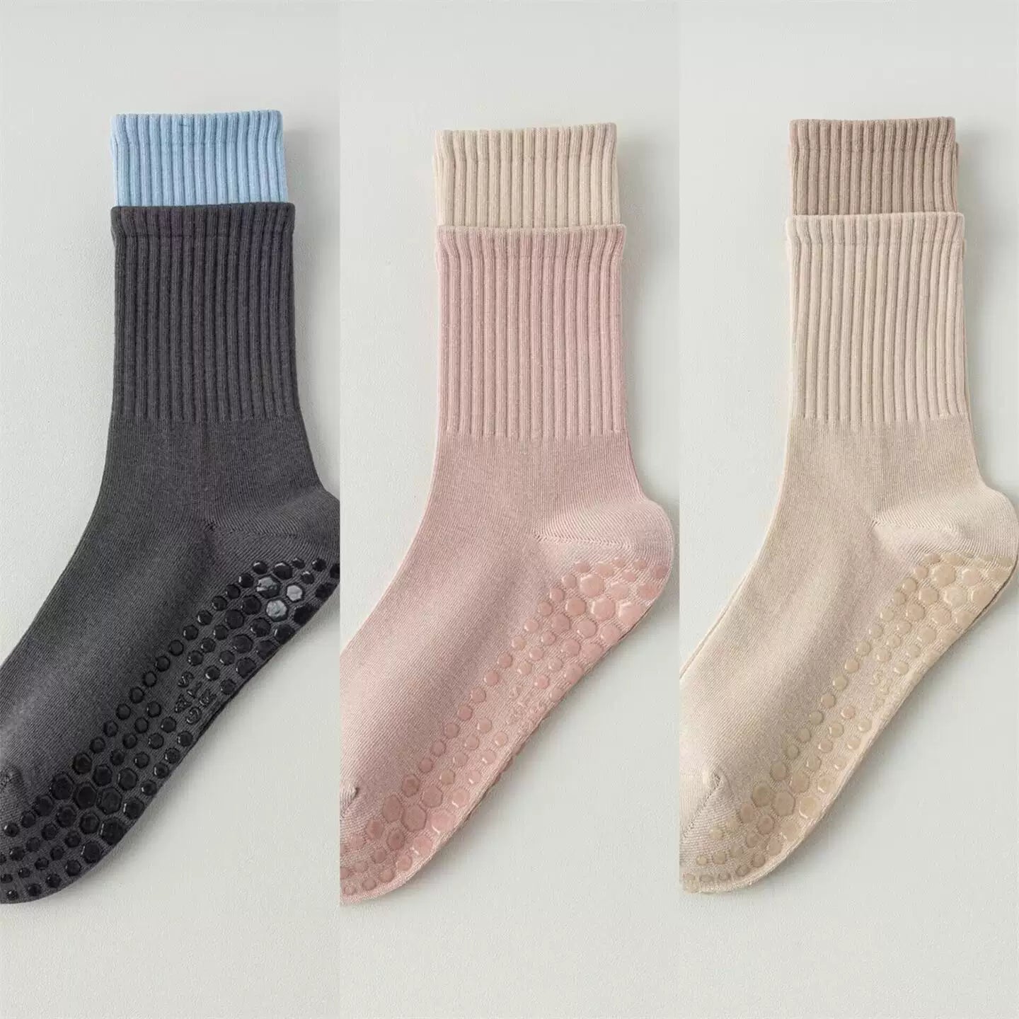 Hawecc | Women’s Non-Slip Split-Toe Socks for Pilates and Yoga