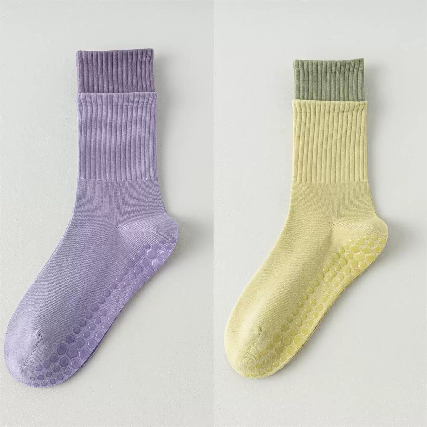 Hawecc | Women’s Non-Slip Split-Toe Socks for Pilates and Yoga