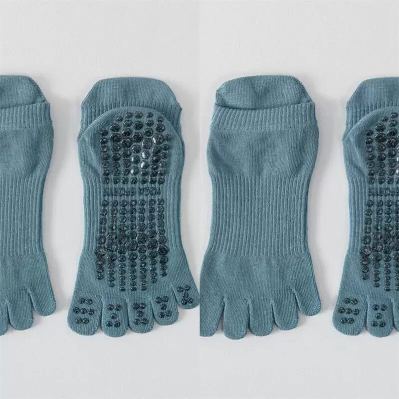 Hawecc | Indoor Fitness Socks with Split-Toe and Grip