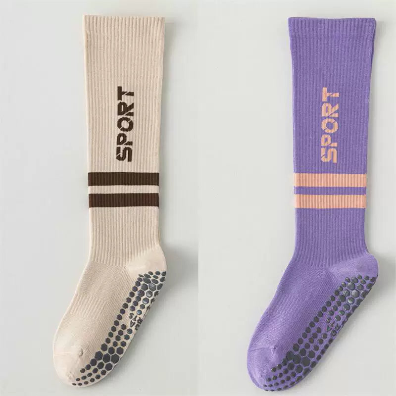 Hawecc | Indoor Mid-Calf Split-Toe Yoga Socks