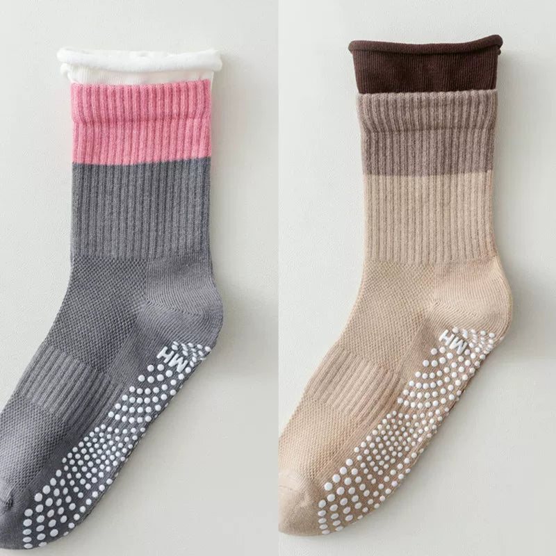 Hawecc | Non-Slip Split-Toe Mid-Calf Socks for Floor Workouts