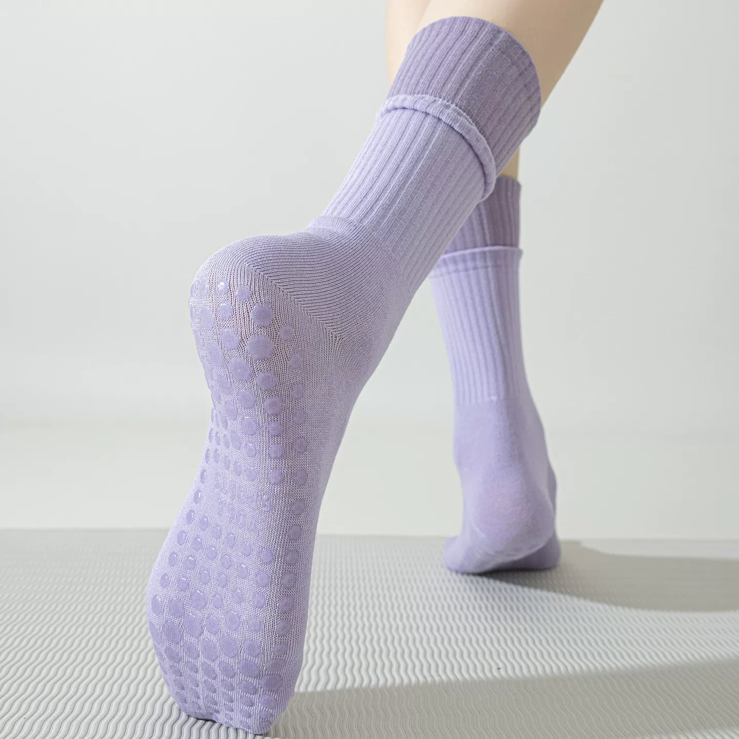 Hawecc | Women’s Non-Slip Split-Toe Socks for Pilates and Yoga