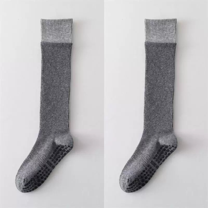 Hawecc | Indoor Split-Toe Yoga Socks for Women